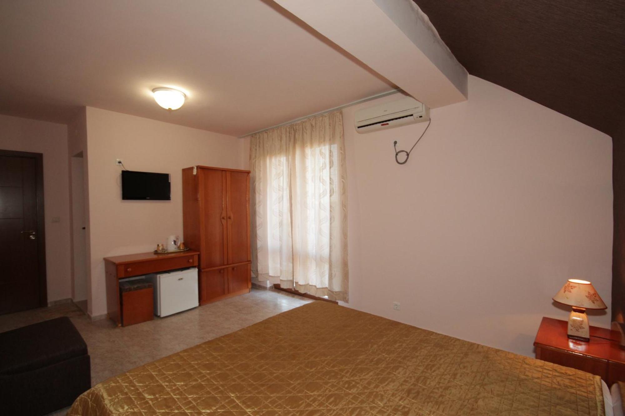 Family Hotel Kosko Chernomorets Oda fotoğraf